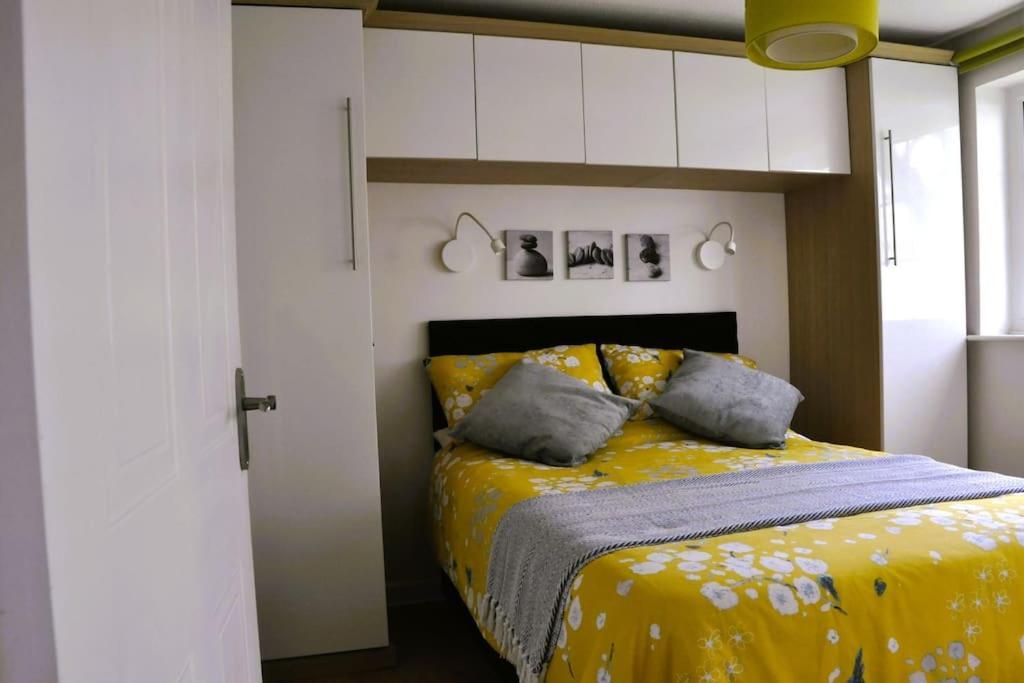 Ocean Breeze, Gower Holiday Village. Allows Dogs Swansea Esterno foto